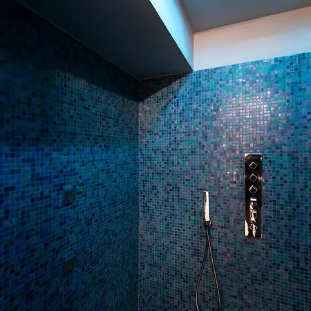 Blue Diamond Apartamento Como